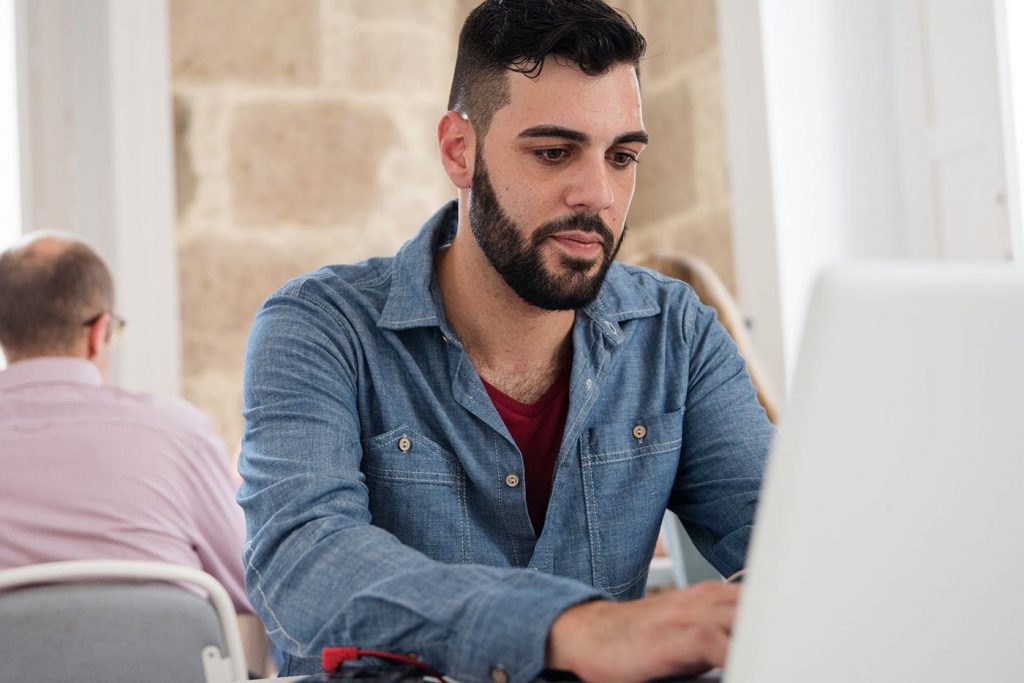 ARE YOU AN ANALYTICAL THINKER AND PROBLEM SOLVER