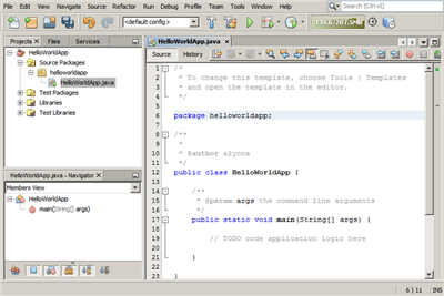 NetBeans IDE with the HelloWorldApp project open.